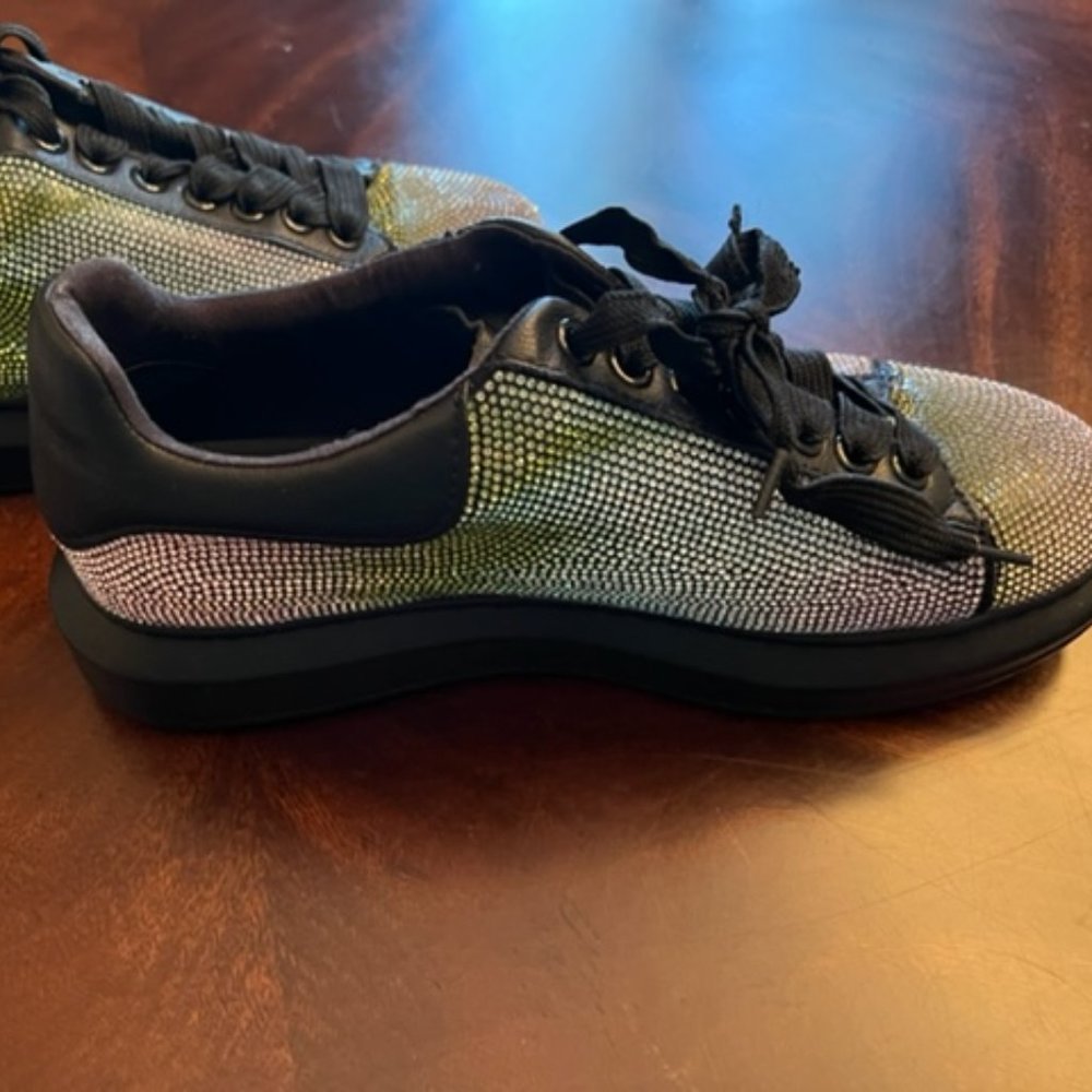 Silver 'rhinestones' and black sneakers - Picture 6 of 8
